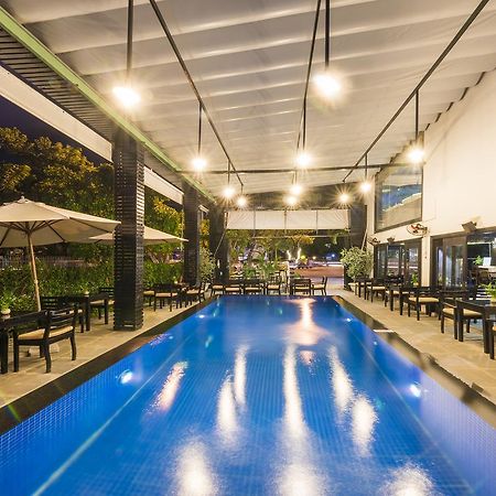 Sea Flower Hotel Da Nang Zewnętrze zdjęcie