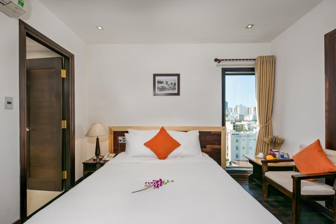 Sea Flower Hotel Da Nang Zewnętrze zdjęcie